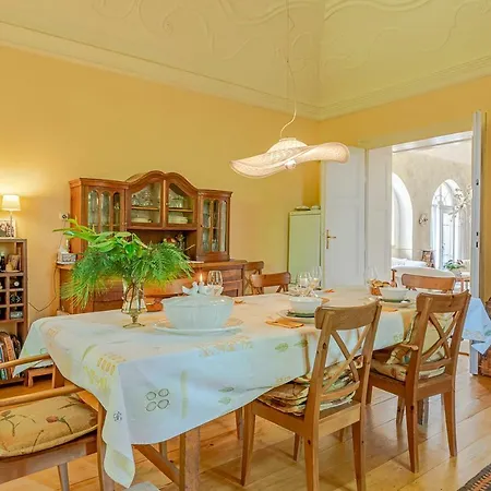 Svastics Kuria Szentgalosker