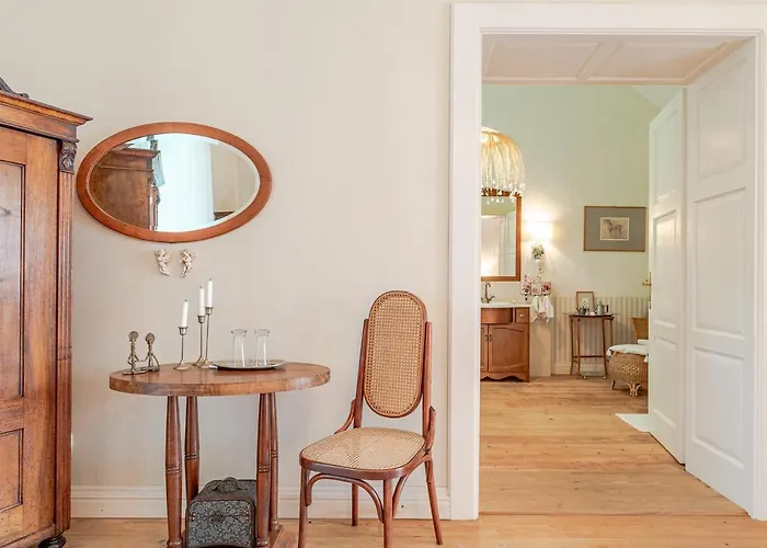 Guest house Svastics Kuria