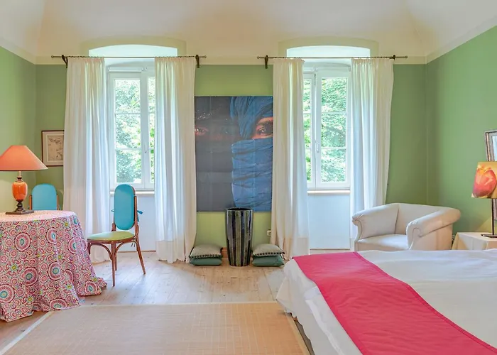 Svastics Kuria 4* Szentgalosker