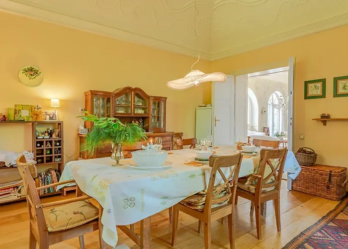 Svastics Kuria Szentgalosker