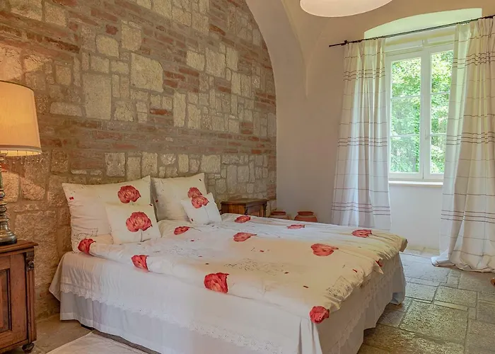 בית הארחה Svastics Kuria 4*